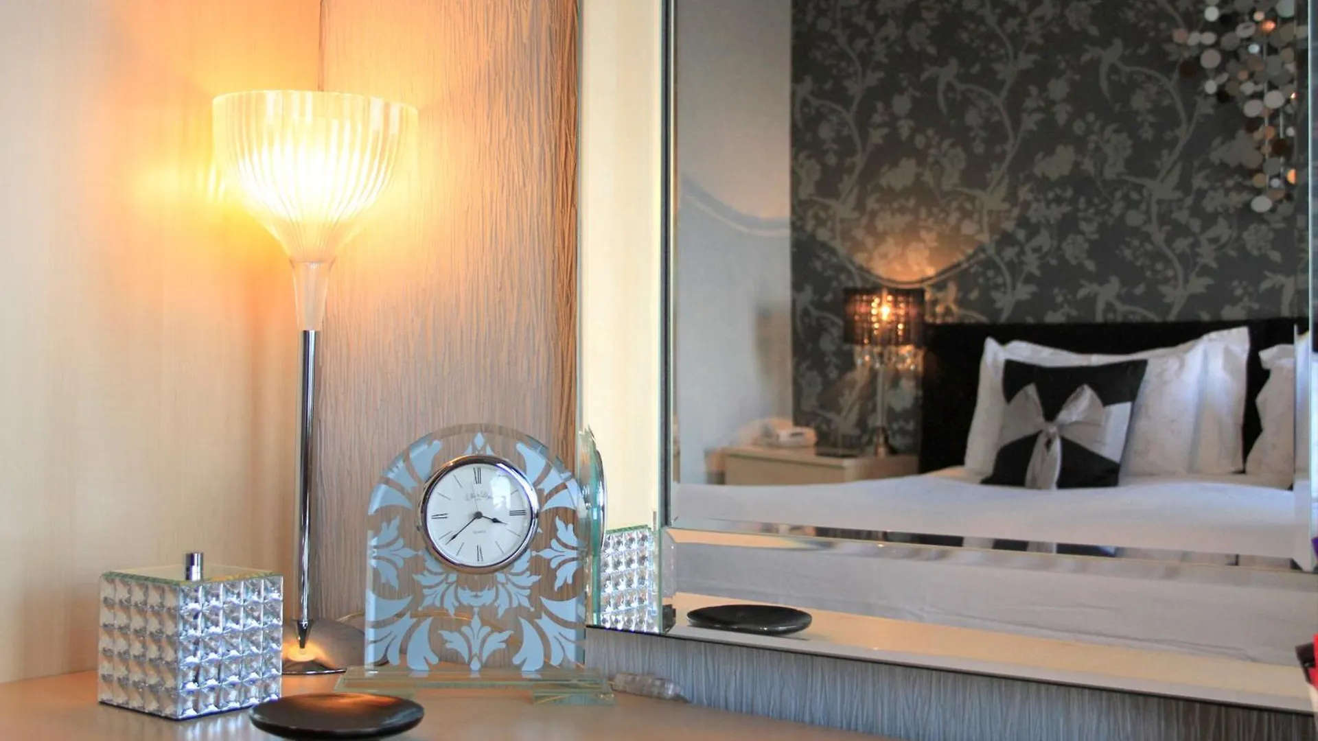 招待所 The Paragon - Guest Accommodation 斯卡伯勒